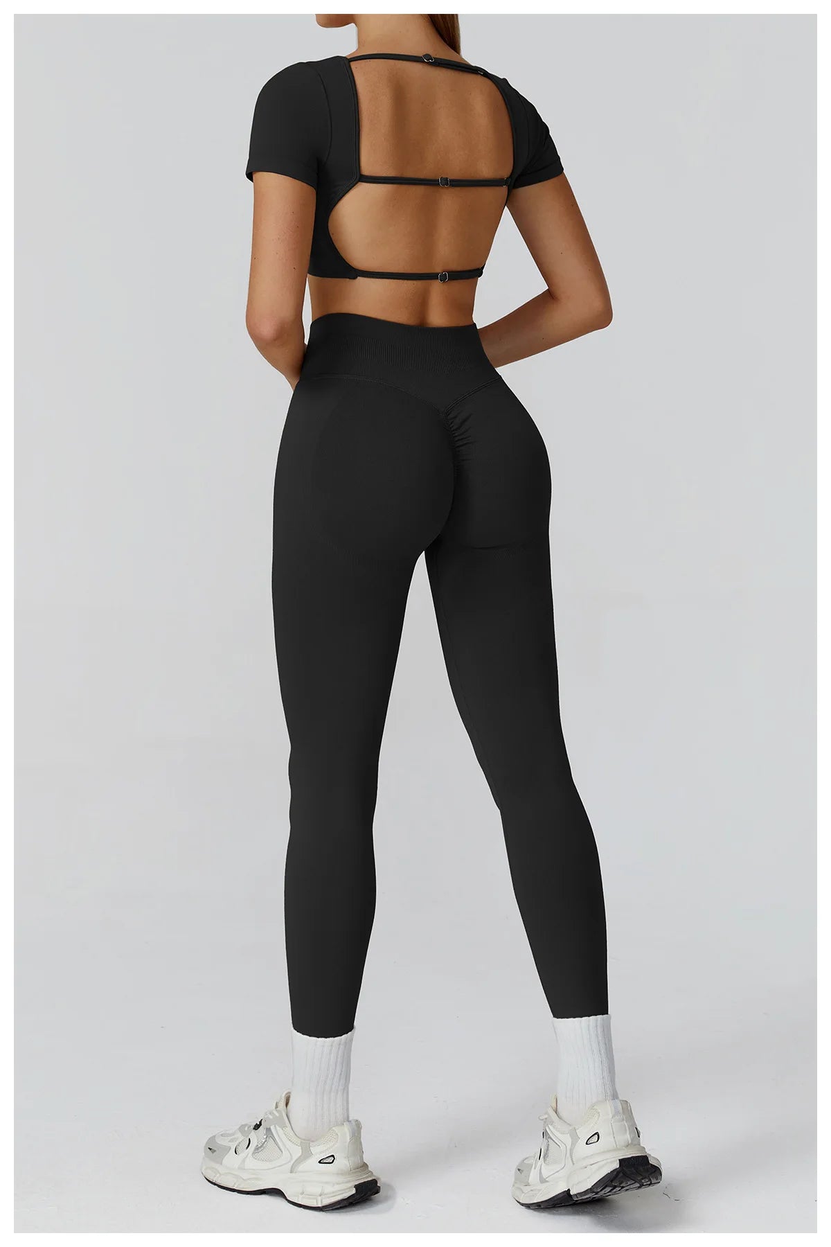 Women’s Seamless Short-Sleeve Crop Top