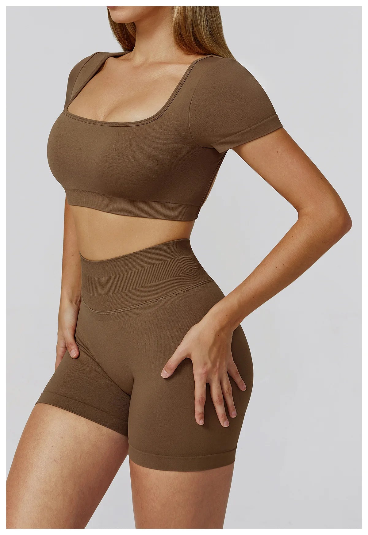 Women’s Seamless Short-Sleeve Crop Top