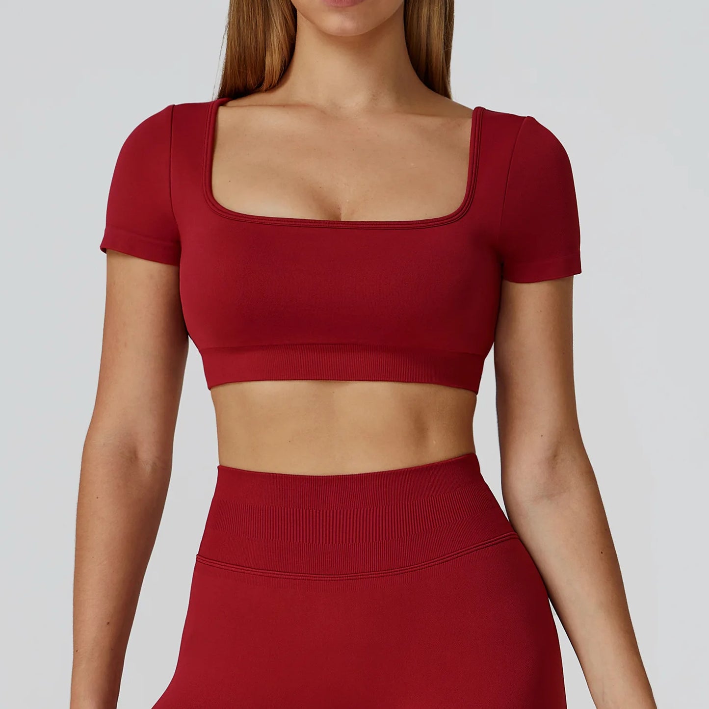 Women’s Seamless Short-Sleeve Crop Top