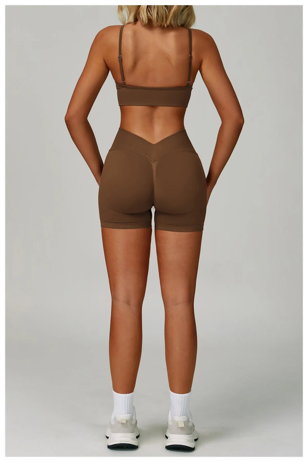 Seamless Sports Top & High-Waist Compression Shorts